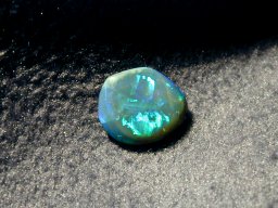 Schwarzopal 4